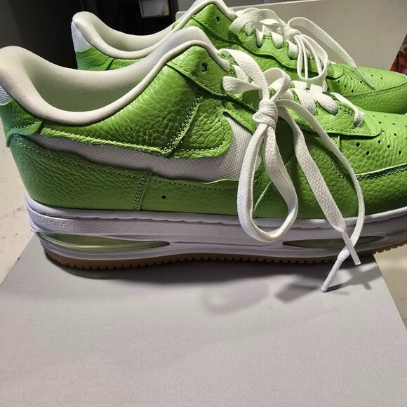 NEW Nike Air Force 1 Low Evo 'Action Green' Men's Size 10 HF3630-300 - Picture 5 of 13